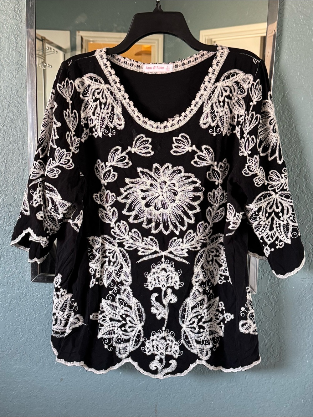 100% Cotton Embroidered Scallop Detail Boho Top Size L